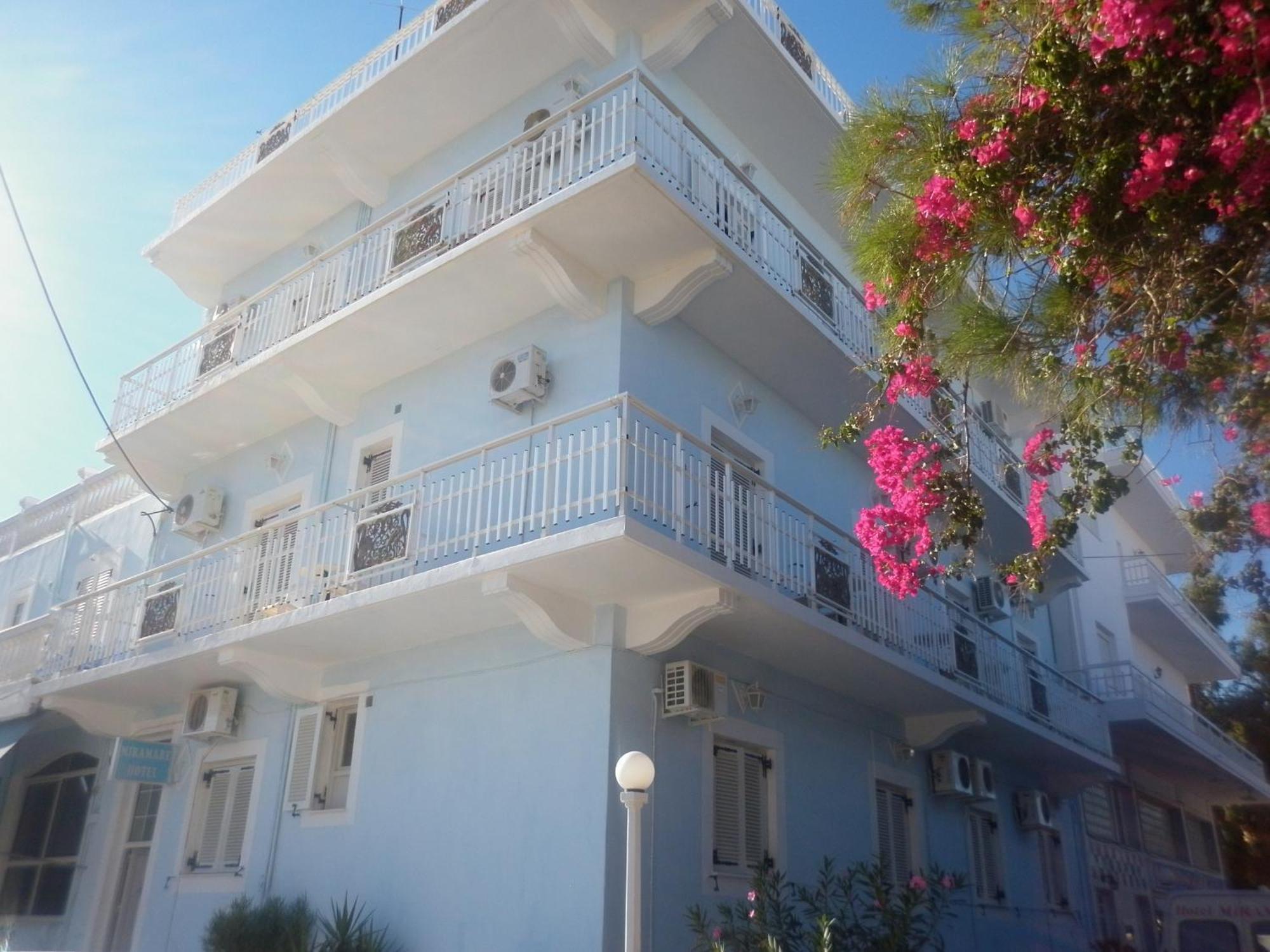 Miramare Hotel Lakkíon Buitenkant foto