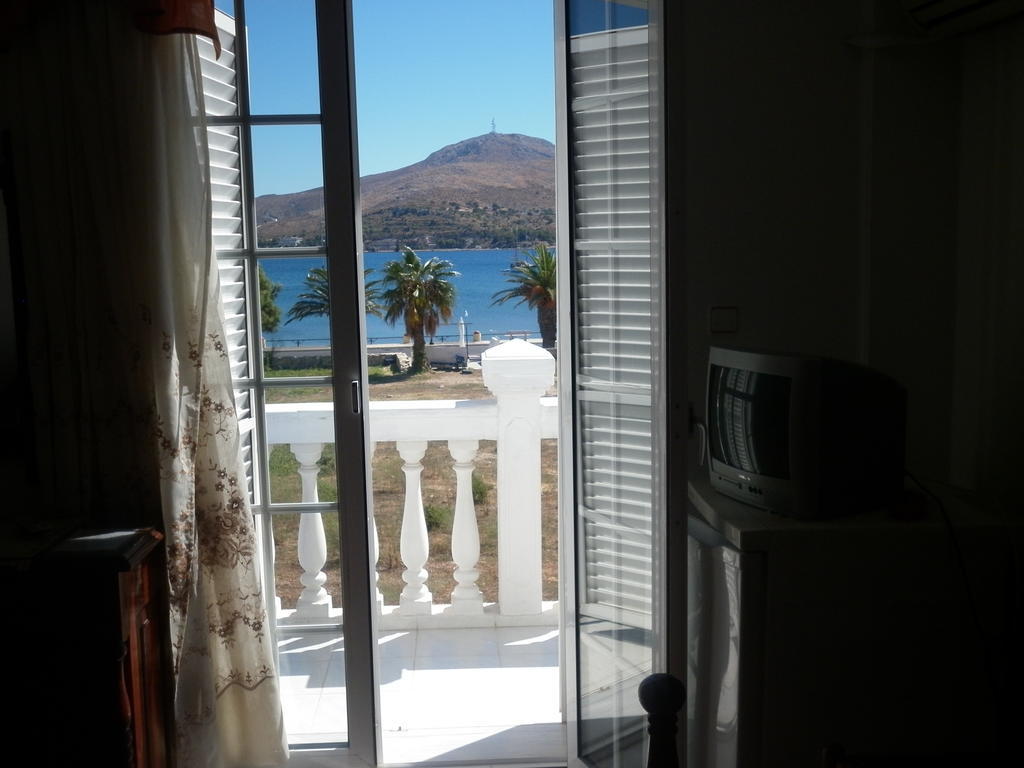 Miramare Hotel Lakkíon Buitenkant foto